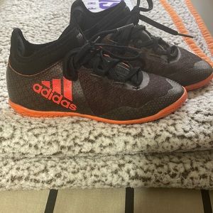 Adidas indoor soccer shoe